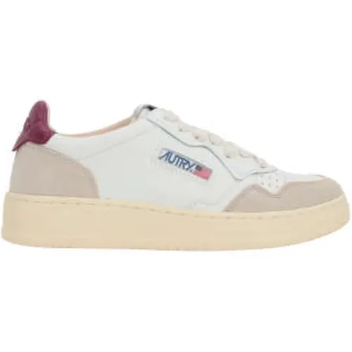 Weiße Low-Top-Sneaker mit Wildlederdetail,Bequeme Sneaker Schuhe für Männer,Medalist Low Sneakers - Autry - Modalova