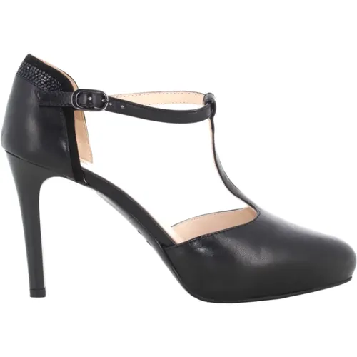 Shoes , female, Sizes: 4 UK - Nerogiardini - Modalova