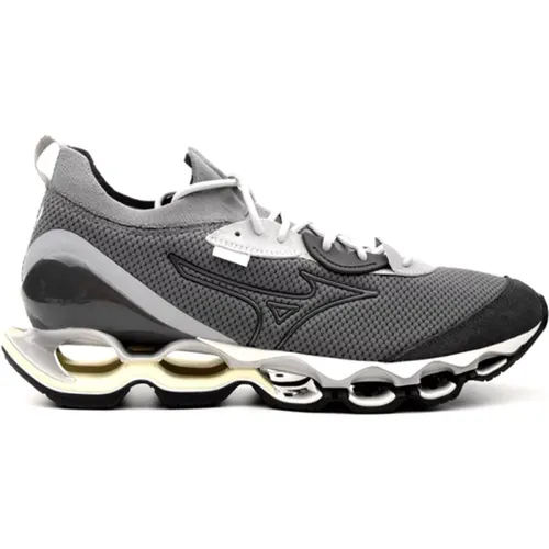 Perforated Leather and Fabric Sneakers , male, Sizes: 6 UK, 7 UK, 8 1/2 UK, 11 UK, 8 UK, 6 1/2 UK, 10 UK, 9 UK - Mizuno - Modalova