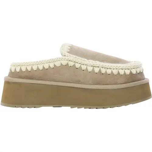 Mules, female, , Size: 8 US Eskimo Platform Suede Sabot - Mou - Modalova