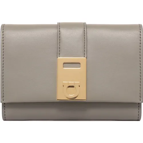 Wallets & Cardholders, female, , Size: ONE SIZE Ash Grey Hug Compact Wallet - Ferragamo - Modalova