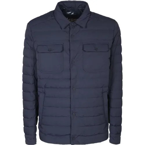 Blaue Jacke Stilvolle Herrenbekleidung - Herno - Modalova