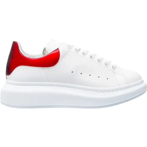 Rote Reflektierende Oversized Sneakers - alexander mcqueen - Modalova