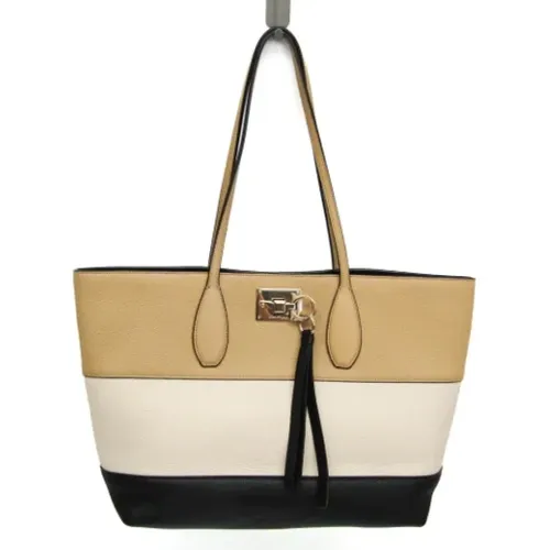 Pre-owned Tote Bags, female, , Size: ONE SIZE Pre-owned Leather totes - Salvatore Ferragamo Pre-owned - Modalova