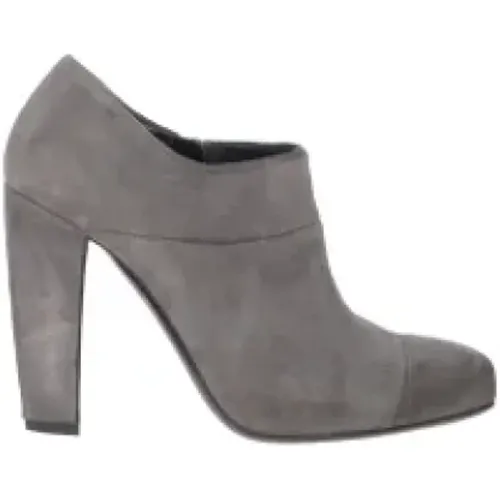 Pre-owned Suede heels , female, Sizes: 2 UK - Prada Vintage - Modalova