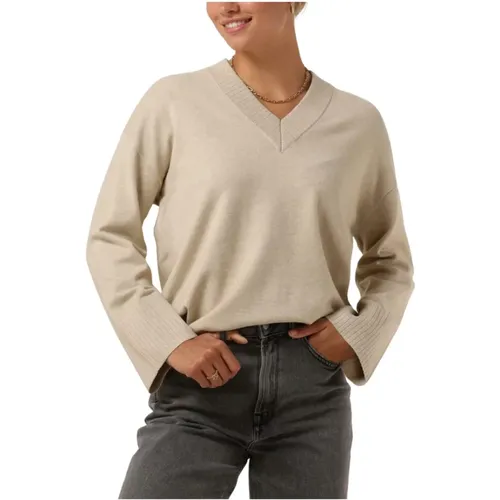 V-Neck Pullover Sweater - moss copenhagen - Modalova