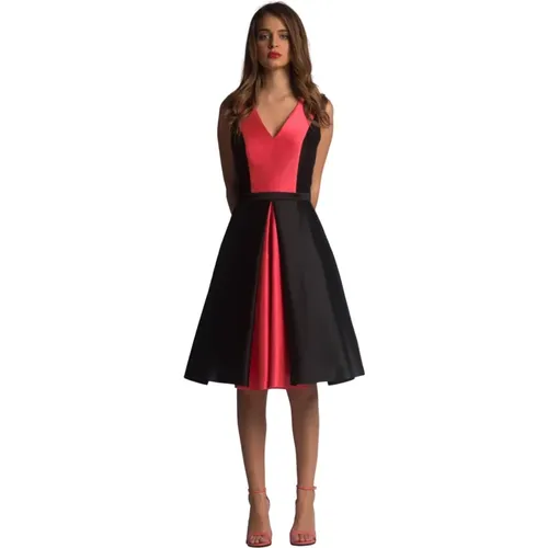 Elegantes Ärmelloses Midi-Kleid mit V-Ausschnitt und Schwarzer Überlagerung , Damen, Größe: XL - Moskada - Modalova