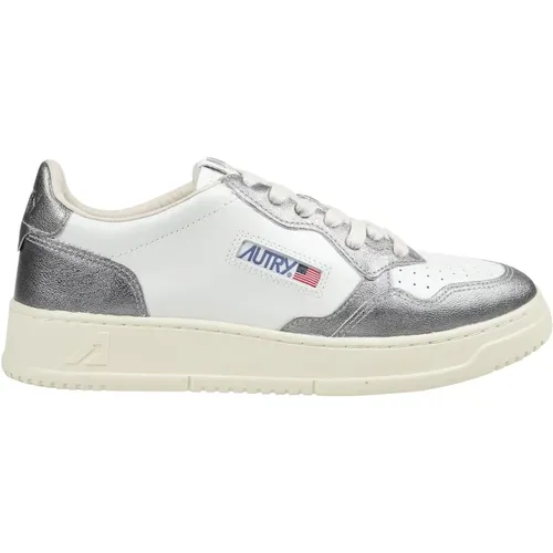 Sneakers, male, , Size: 8 US Low Leather White Steel Medalist Shoes - Autry - Modalova