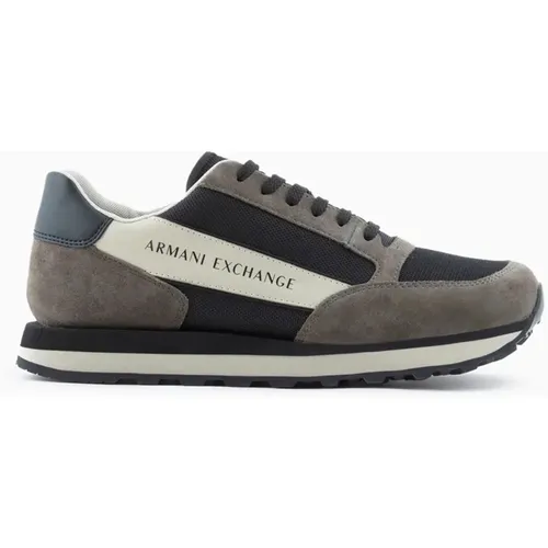 Mens Low Top Sneakers with Logo Print , male, Sizes: 11 UK, 7 UK, 9 UK, 10 UK, 8 UK - Armani Exchange - Modalova