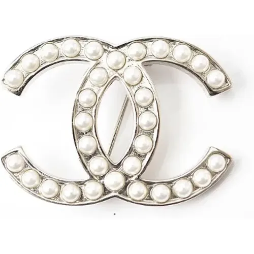 Pre-owned Jewellery, female, , Size: ONE SIZE Pre-owned Metal brooches - Chanel Vintage - Modalova