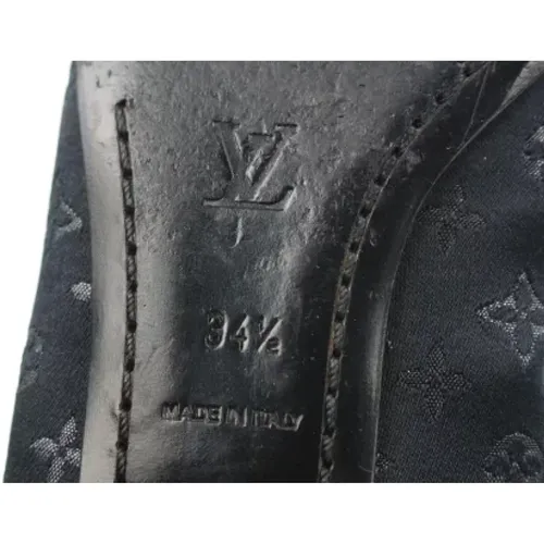 Pre-owned Fabric flats , female, Sizes: 1 1/2 UK - Louis Vuitton Vintage - Modalova