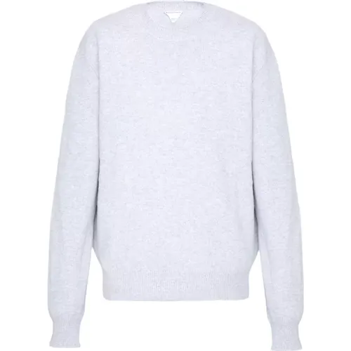 Graue Sweaters mit Intrecciato Leder Patches - Bottega Veneta - Modalova