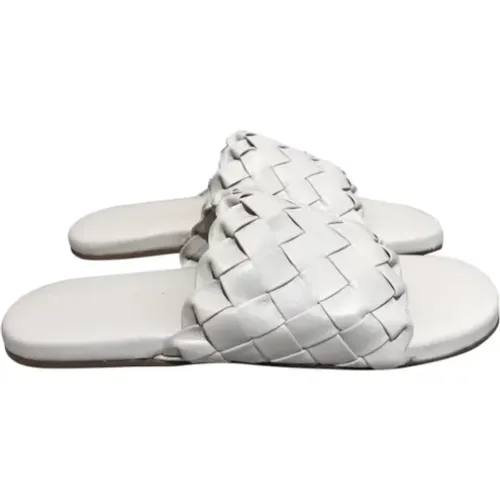 Pre-owned Flats, female, , Size: 11 US Pre-owned Leather sandals - Bottega Veneta Vintage - Modalova