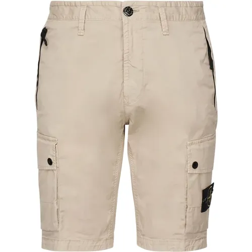 Casual Shorts, male, , Size: W32 Cargo Bermuda Shorts - Stone Island - Modalova