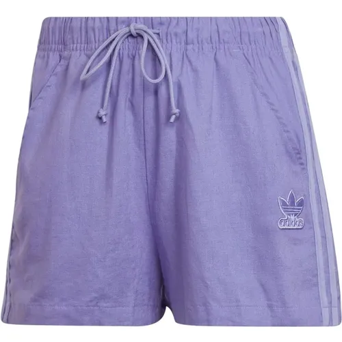 Kurze Shorts Adidas - Adidas - Modalova