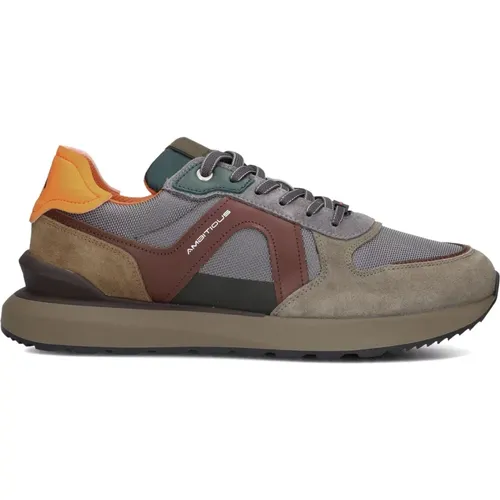 Taupe Wildleder Low Top Sneakers , Herren, Größe: 43 EU - Ambitious - Modalova