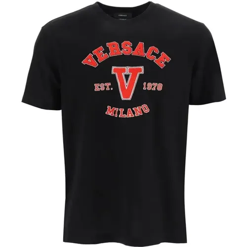 T-Shirt - Regular Fit - Suitable for All Temperatures - 100% Cotton , male, Sizes: S - Versace - Modalova