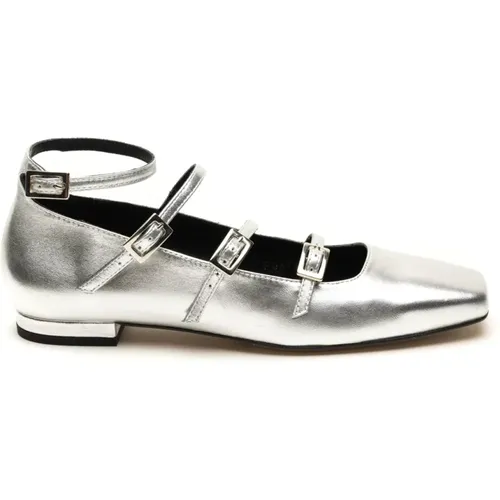 Silber Shimmer Ballett Flache Schuhe - ALOHAS - Modalova