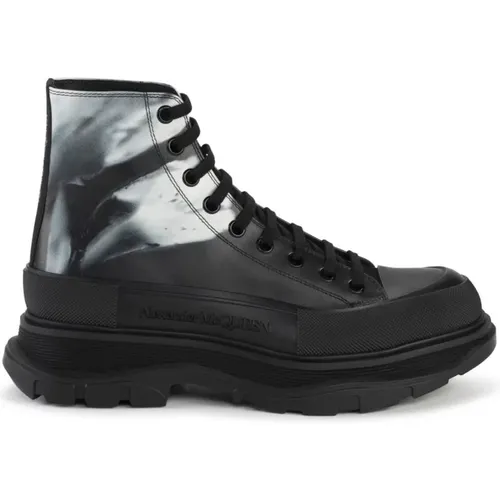 Tread Slick Sneakers , male, Sizes: 9 UK, 8 UK, 7 UK, 6 UK - alexander mcqueen - Modalova