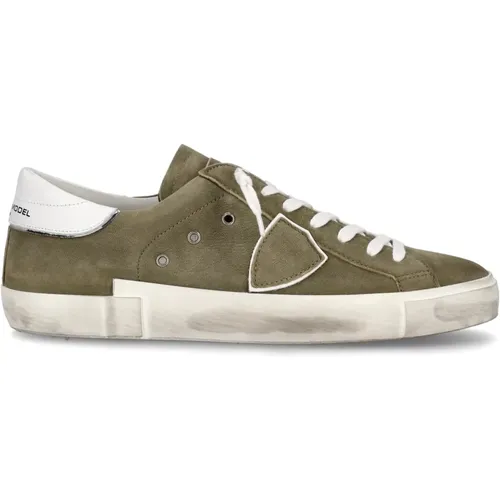 Gewaschener Nubuk-Low-Top-Sneaker , Herren, Größe: 43 EU - Philippe Model - Modalova