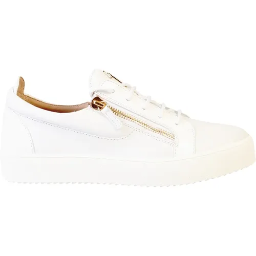 Leather Sneakers with Zipper Detail , male, Sizes: 9 UK, 7 1/2 UK, 10 UK, 11 UK, 8 UK, 6 UK, 6 1/2 UK, 7 UK, 9 1/2 UK, 10 1/2 UK - giuseppe zanotti - Modalova