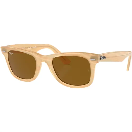 Sunglasses, unisex, , Size: 50 MM Change Wayfarer Sunglasses Photocromatic Peach - Ray-Ban - Modalova