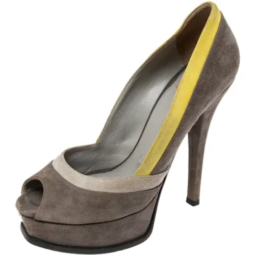 Pre-owned Pumps, female, , Size: 9 US Pre-owned Suede heels - Fendi Vintage - Modalova