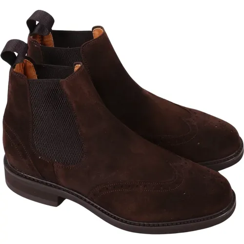 Suede Beatles Boots with Vibram Sole , female, Sizes: 6 1/2 UK, 8 UK, 10 UK, 7 1/2 UK, 9 UK, 8 1/2 UK, 7 UK, 6 UK - Berwick - Modalova
