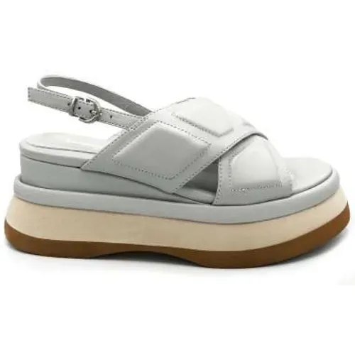 Grey Leather Wedge Sandals Lightweight Rubber Sole , female, Sizes: 5 UK - Jeannot - Modalova