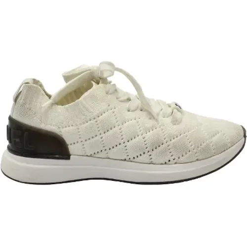 Pre-owned Wolle sneakers - Chanel Vintage - Modalova