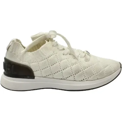 Pre-owned Wool sneakers , female, Sizes: 3 UK - Chanel Vintage - Modalova