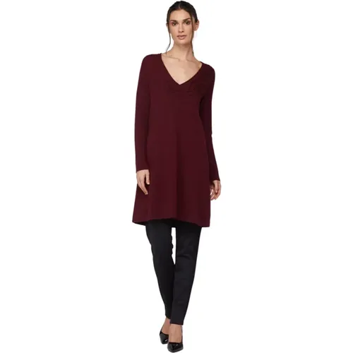 Bordeaux Oversize Sweater with Tonal Embroidery , female, Sizes: M - Twinset - Modalova