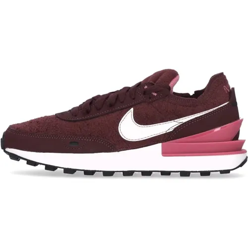 Sneakers, female, , Size: 6 US Burgundy Crush Sneaker with Waffle Sole - Nike - Modalova