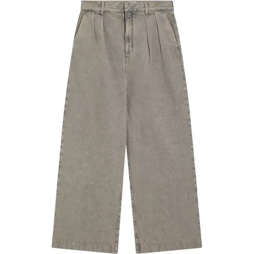 Wide Jeans, male, , Size: M Pleated Trousers - Loewe - Modalova