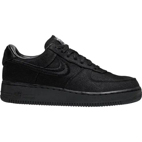 Limitierte Auflage Stussy Schwarze Sneakers , Herren, Größe: 36 1/2 EU - Nike - Modalova