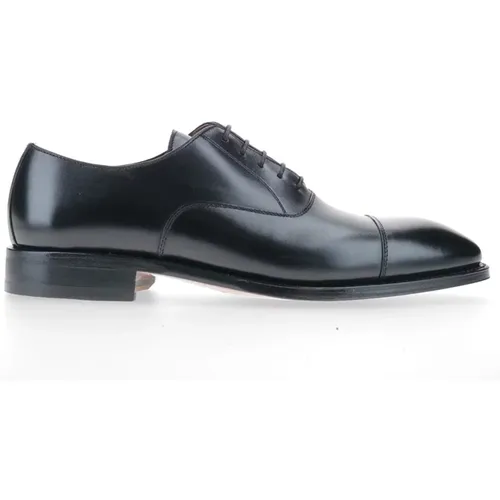Box Calf Leather Dress Shoe , male, Sizes: 11 UK - Berwick - Modalova