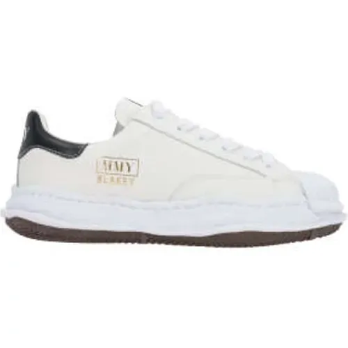 Low-Top Sneakers , male, Sizes: 9 UK, 6 UK, 7 UK, 8 UK - Mihara Yasuhiro - Modalova