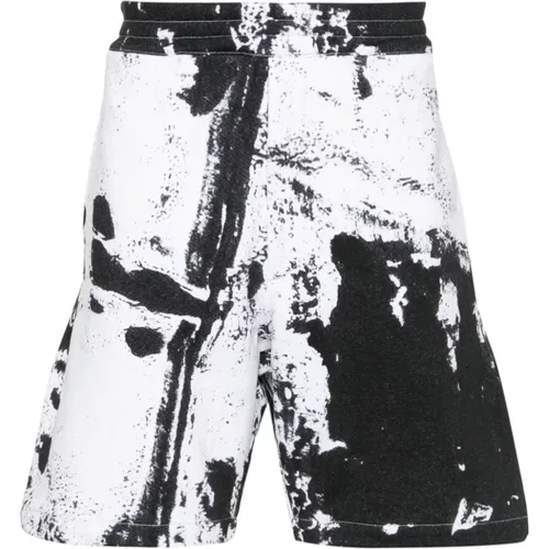 Weiße Shorts mit Farbspritzer-Detail - alexander mcqueen - Modalova