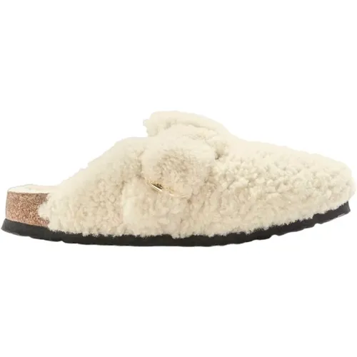 Slippers, female, , Size: 6 US Low Sandals with Warm Sheepskin and Elegant Buckle - Birkenstock - Modalova