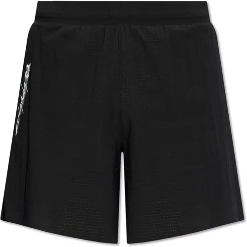 Perforated shorts , male, Sizes: M, L - Y-3 - Modalova