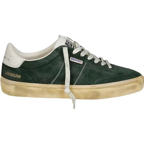 Sneakers, male, , Size: 9 US Suede Leather Star Sneakers - Golden Goose - Modalova