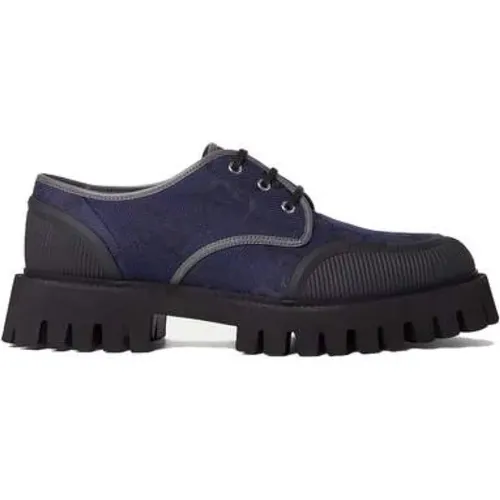 Stylish Sneakers for Urban Adventures , male, Sizes: 6 UK - Gucci - Modalova