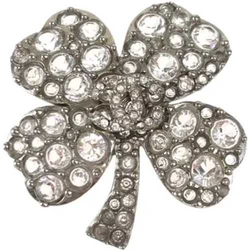 Pre-owned Metal brooches , female, Sizes: ONE SIZE - Chanel Vintage - Modalova