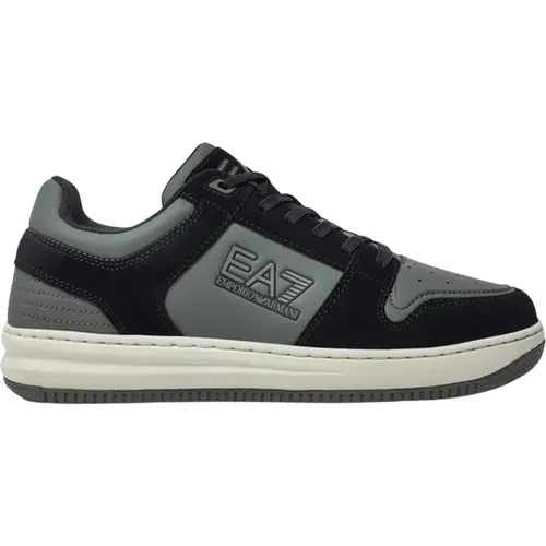 Leather Sneakers with Side Logo , male, Sizes: 10 2/3 UK, 6 2/3 UK, 8 2/3 UK, 8 UK, 11 1/3 UK, 9 1/3 UK, 7 1/3 UK, 10 UK - Emporio Armani EA7 - Modalova