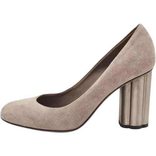 Pre-owned Pumps, female, , Size: 7 US Pre-owned Suede heels - Salvatore Ferragamo Pre-owned - Modalova