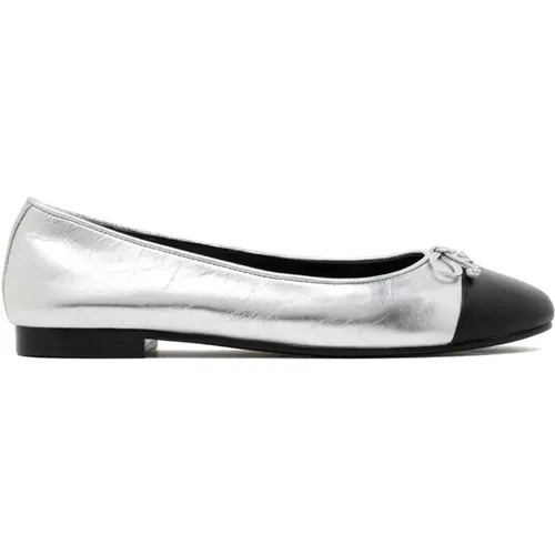 Flat shoes Silver , female, Sizes: 3 1/2 UK, 5 UK, 3 UK, 4 1/2 UK, 6 UK, 7 UK, 4 UK, 5 1/2 UK - TORY BURCH - Modalova
