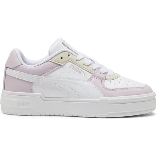 Classic Leisure Sneakers , female, Sizes: 5 UK, 8 UK, 4 UK, 7 1/2 UK, 5 1/2 UK, 3 UK, 7 UK - Puma - Modalova