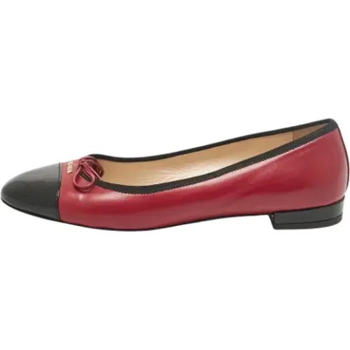 Pre-owned Leather flats , female, Sizes: 4 UK - Prada Vintage - Modalova