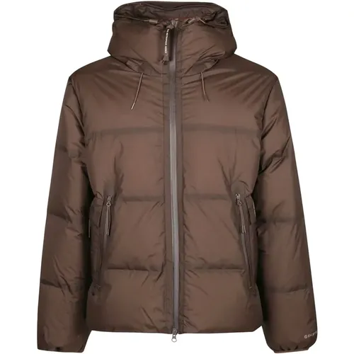 Stylish Medium Jacket for Outdoors , male, Sizes: XL, M - C.P. Company - Modalova