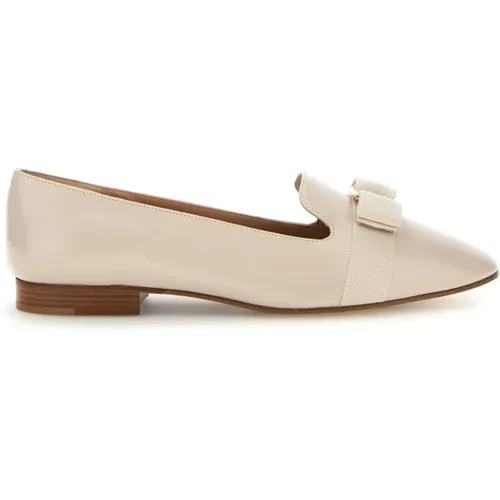 Loafers , female, Sizes: 4 1/2 UK - Salvatore Ferragamo - Modalova